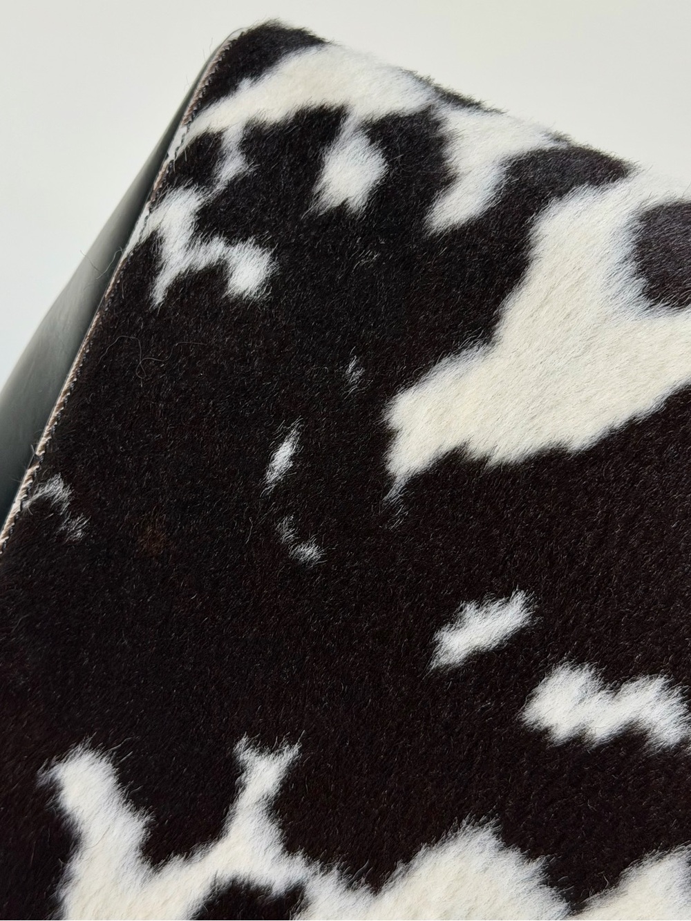Givenchy House de Givenchy Cow Print Bag - Picture 10 of 14